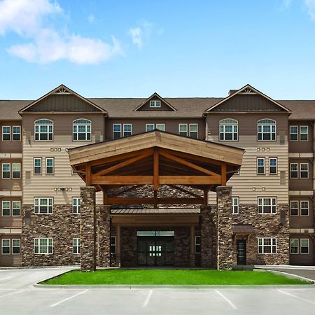Hyatt House Minot- North Dakota Hotel Exterior photo